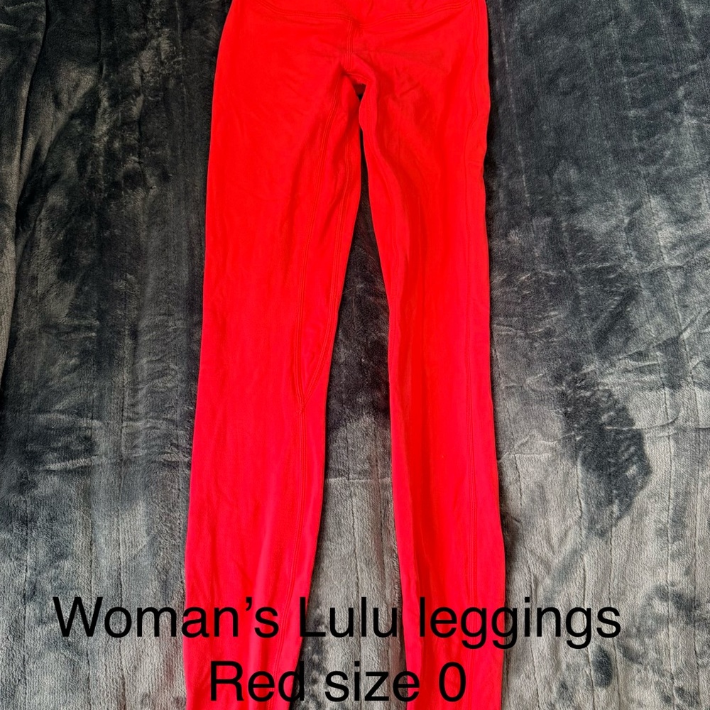 lululemon athletica womans Vibrant Red Leggings